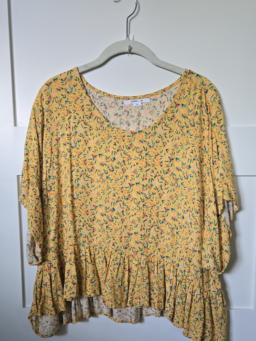 O'Neill Wynde Womens Yellow Floral Flounce Ruffle-Hem Top Size M